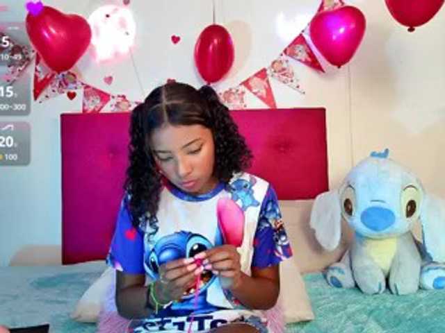 Ellie-Cute7 live cam on BongaCams