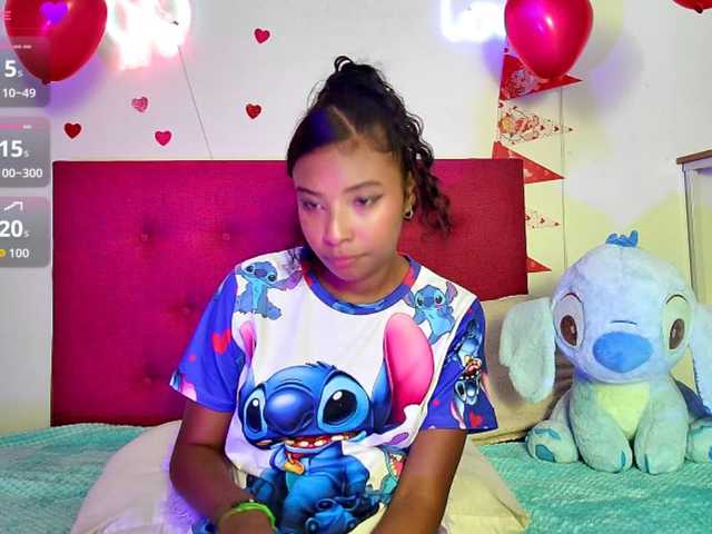 Ellie-Cute7 live cam on BongaCams