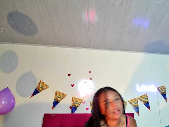 Ellie-Cute7 live cam on BongaCams