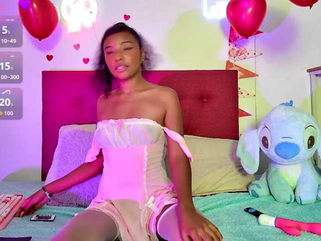 Ellie-Cute7 live cam on BongaCams
