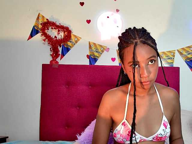 Ellie-Cute7 live cam on BongaCams
