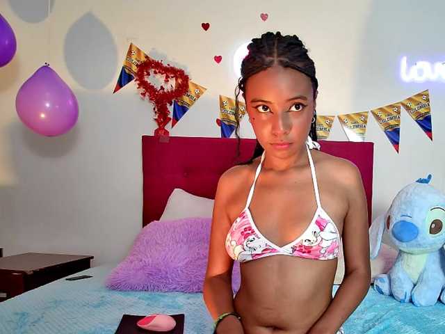 Ellie-Cute7 live cam on BongaCams