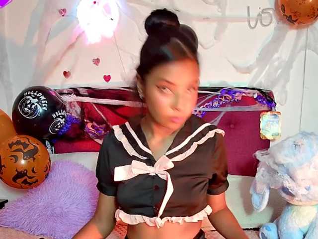 Ellie-Cute7 live cam on BongaCams