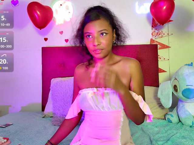 Ellie-Cute7 live cam on BongaCams