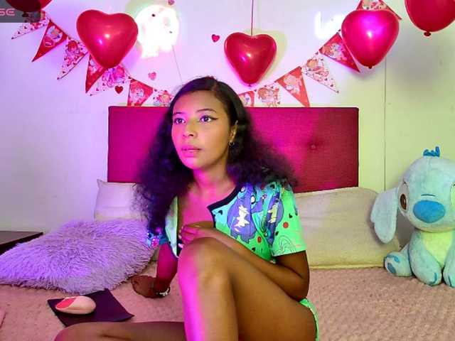 Ellie-Cute7 live cam on BongaCams