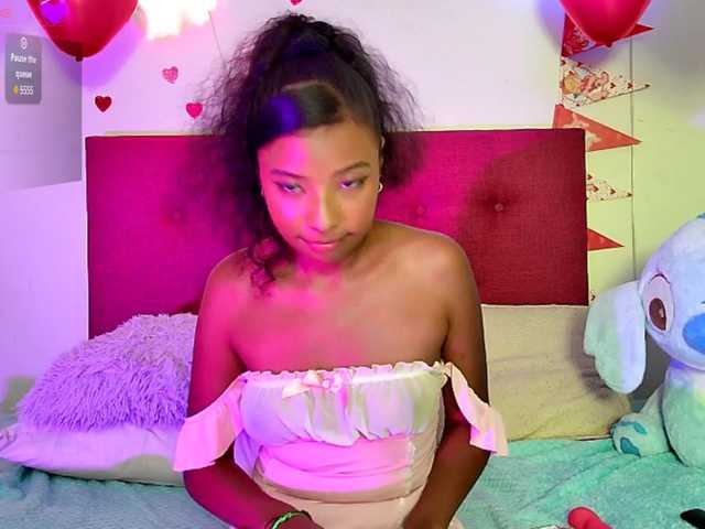 Ellie-Cute7 live cam on BongaCams