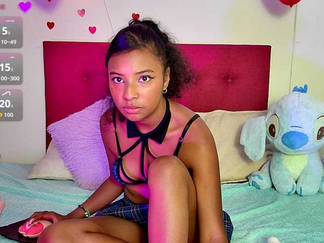 Ellie-Cute7 live cam on BongaCams