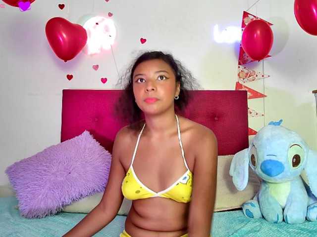 Ellie-Cute7 live cam on BongaCams
