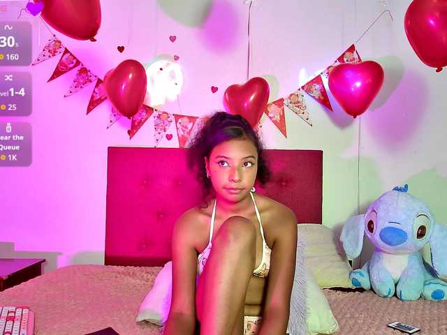 Ellie-Cute7 live cam on BongaCams