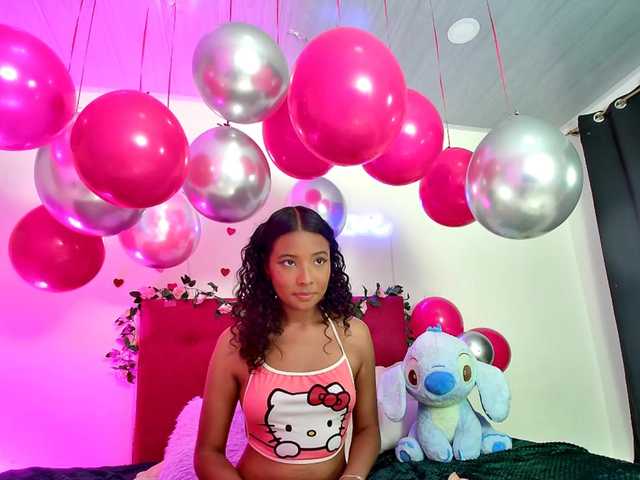 Ellie-Cute7 live cam on BongaCams