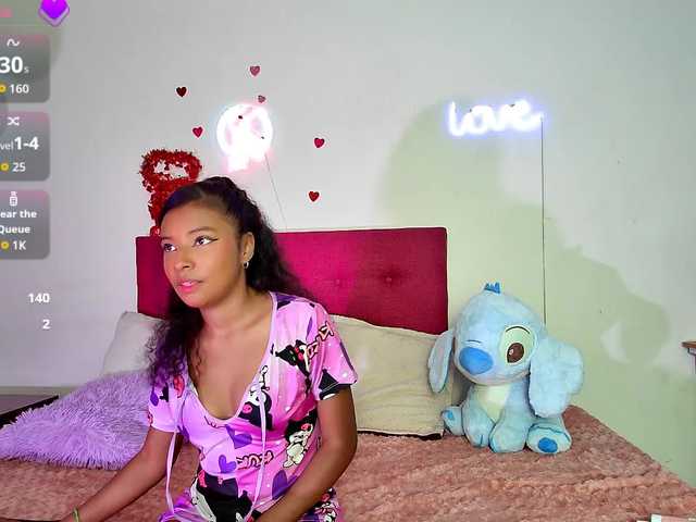 Ellie-Cute7 live cam on BongaCams