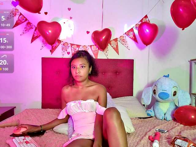 Ellie-Cute7 live cam on BongaCams