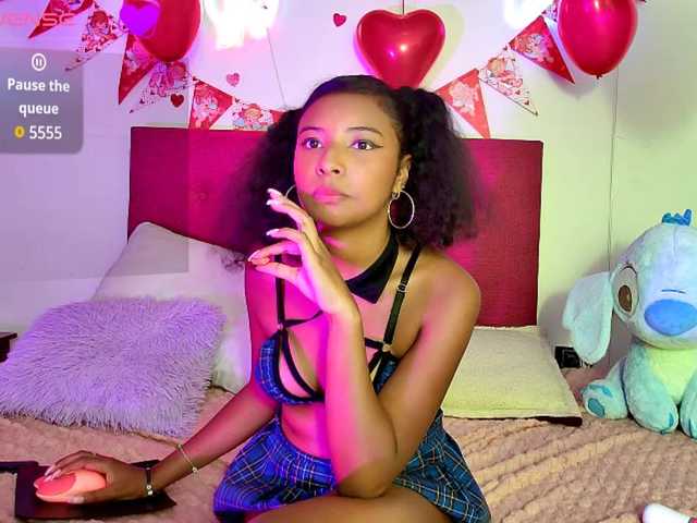 Ellie-Cute7 live cam on BongaCams