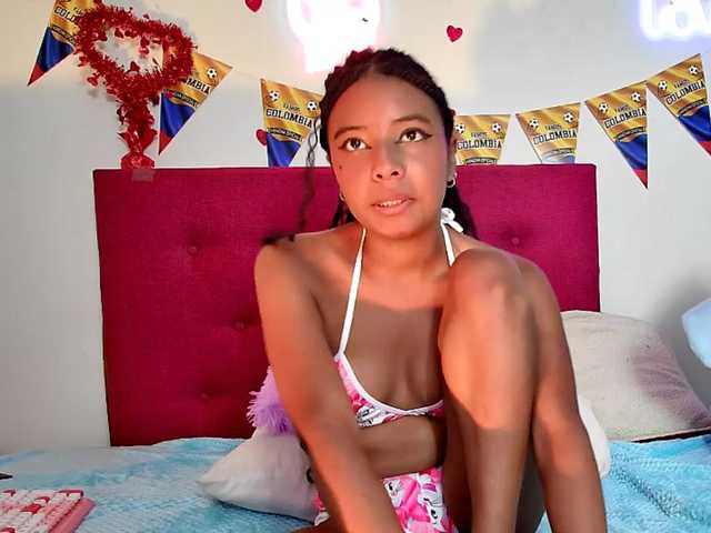 Ellie-Cute7 live cam on BongaCams