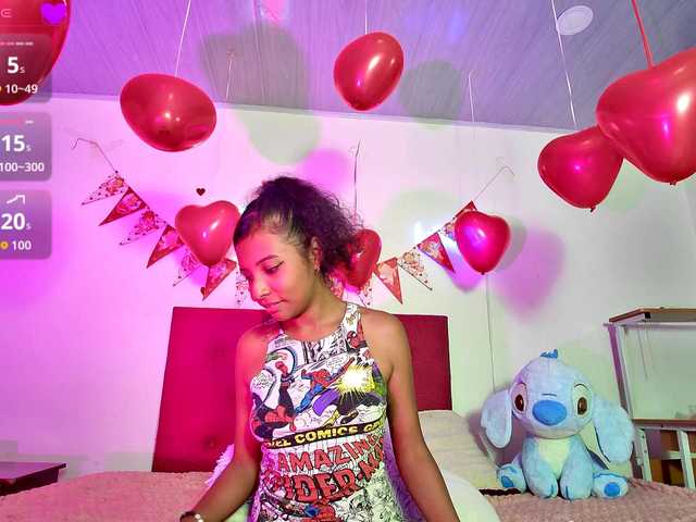 Ellie-Cute7 live cam on BongaCams
