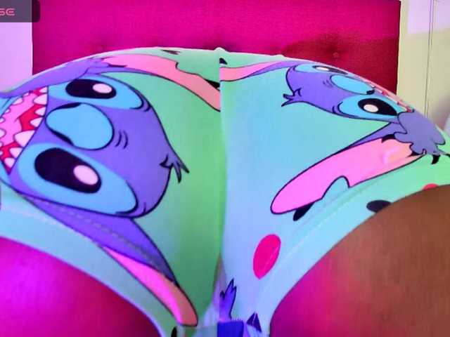 Ellie-Cute7 live cam on BongaCams