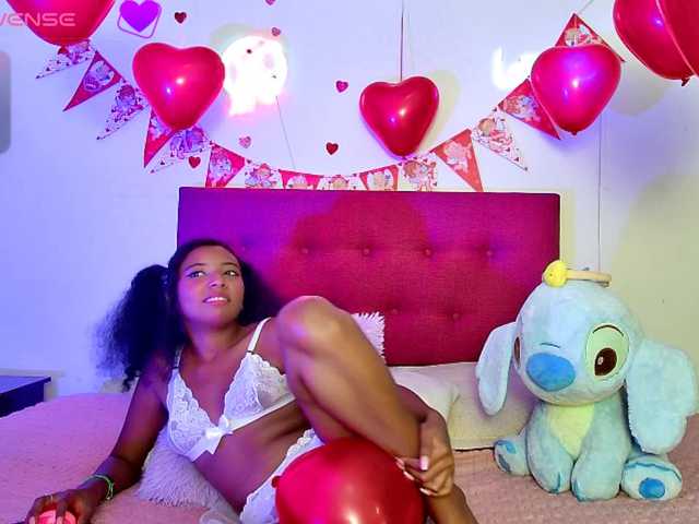 Ellie-Cute7 live cam on BongaCams