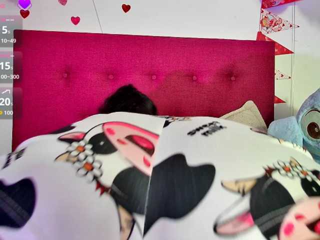 Ellie-Cute7 live cam on BongaCams