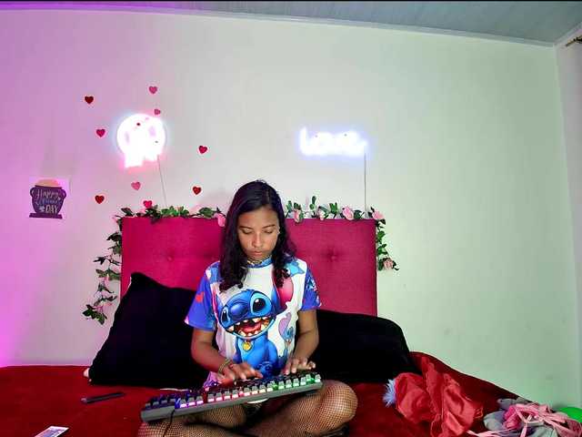 Ellie-Cute7