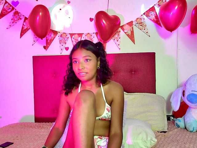 Ellie-Cute7 live cam on BongaCams