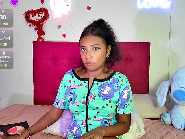 Ellie-Cute7 live cam on BongaCams