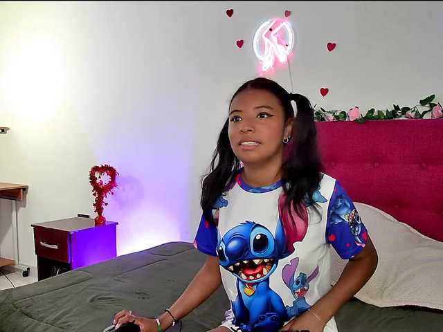 Ellie-Cute7