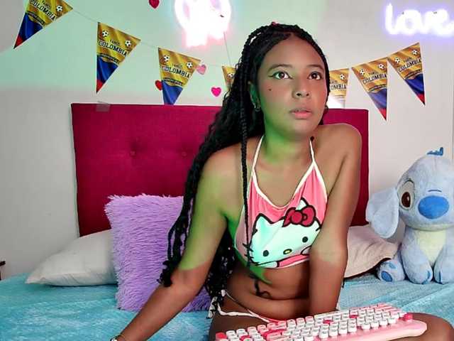 Ellie-Cute7 live cam on BongaCams