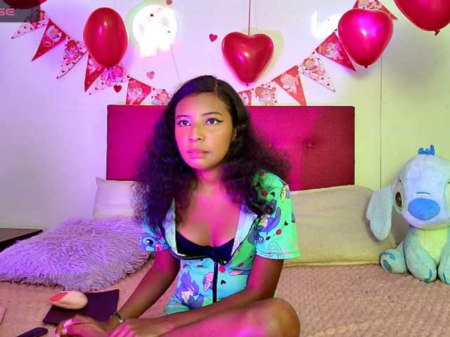 Ellie-Cute7 live cam on BongaCams