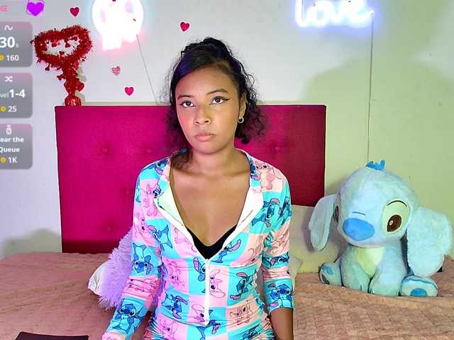 Ellie-Cute7 live cam on BongaCams