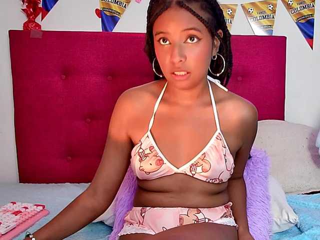 Ellie-Cute7 live cam on BongaCams