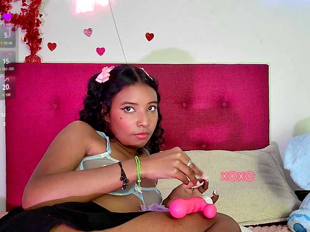 Ellie-Cute7 live cam on BongaCams