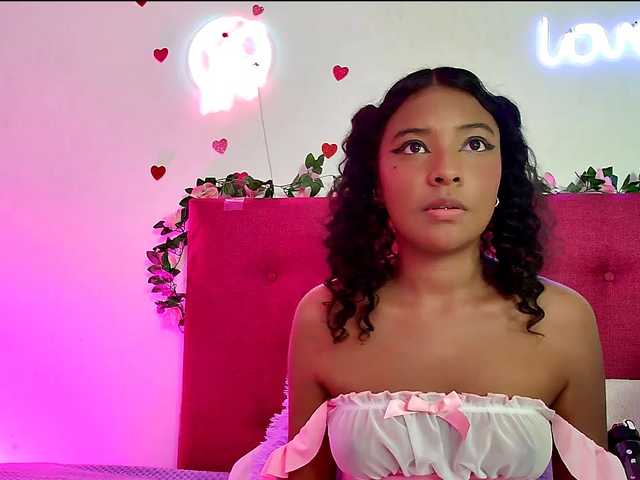 Ellie-Cute7 live cam on BongaCams