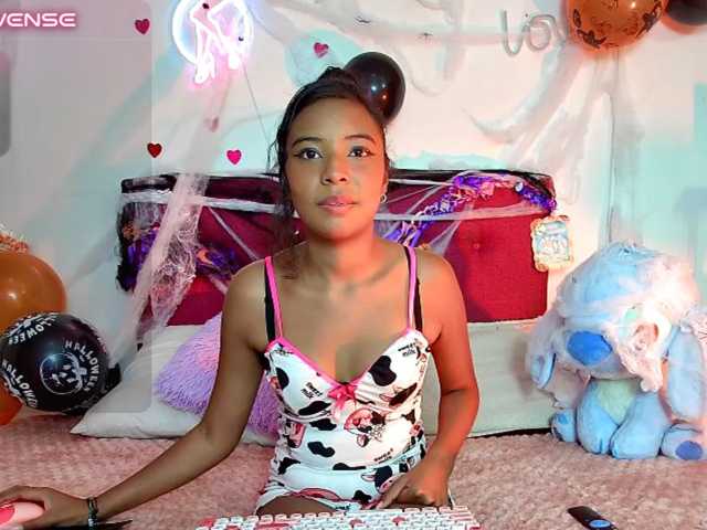 Ellie-Cute7 live cam on BongaCams