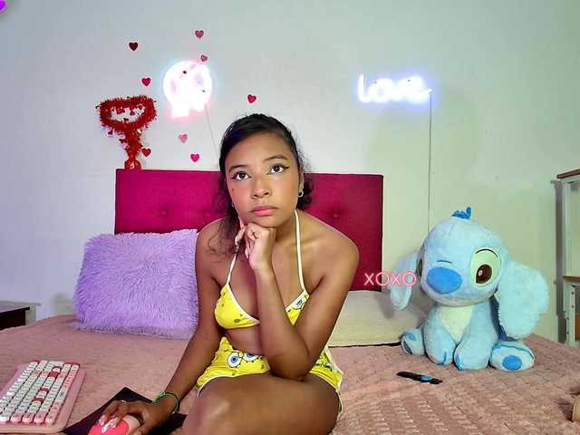 Ellie-Cute7 live cam on BongaCams