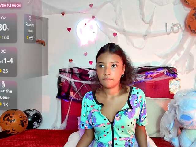 Ellie-Cute7