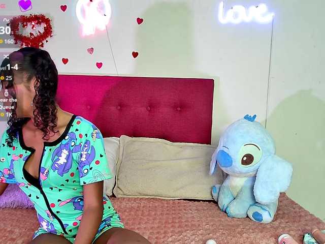 Ellie-Cute7 live cam on BongaCams