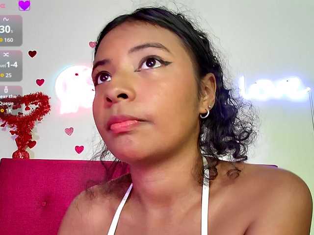 Ellie-Cute7 live cam on BongaCams