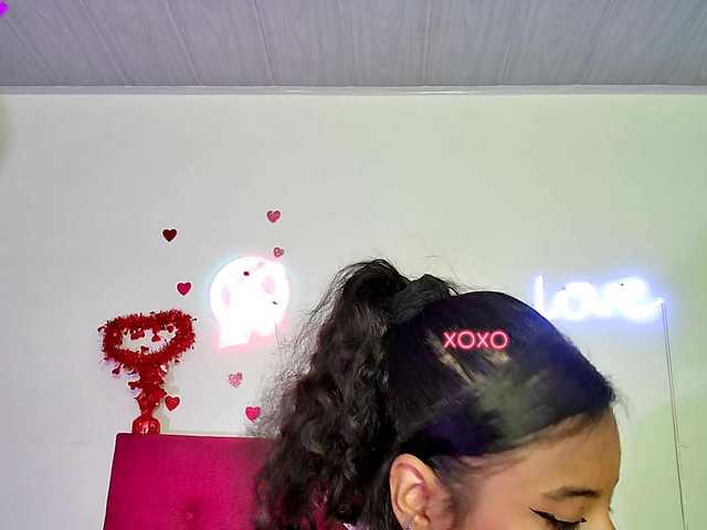 Ellie-Cute7 live cam on BongaCams