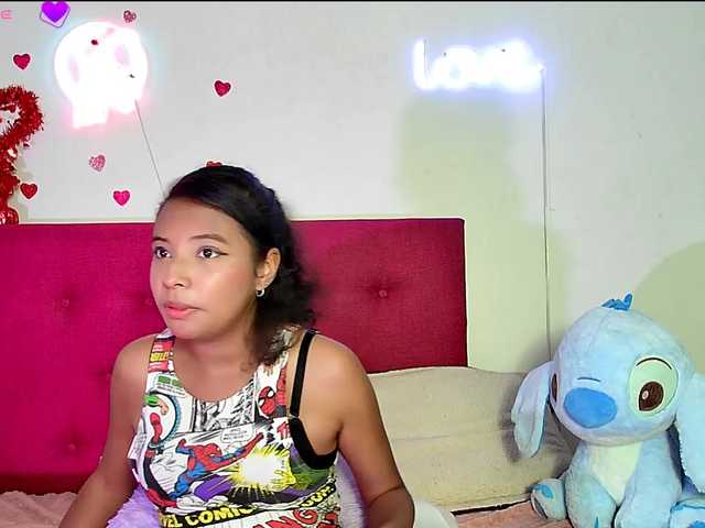Ellie-Cute7 live cam on BongaCams
