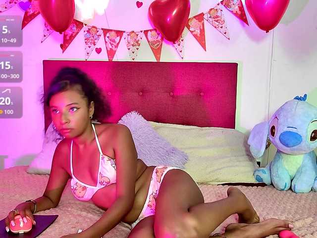 Ellie-Cute7 live cam on BongaCams