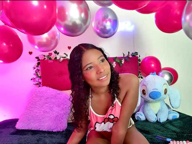 Ellie-Cute7 live cam on BongaCams