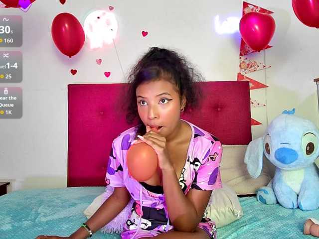 Ellie-Cute7 live cam on BongaCams