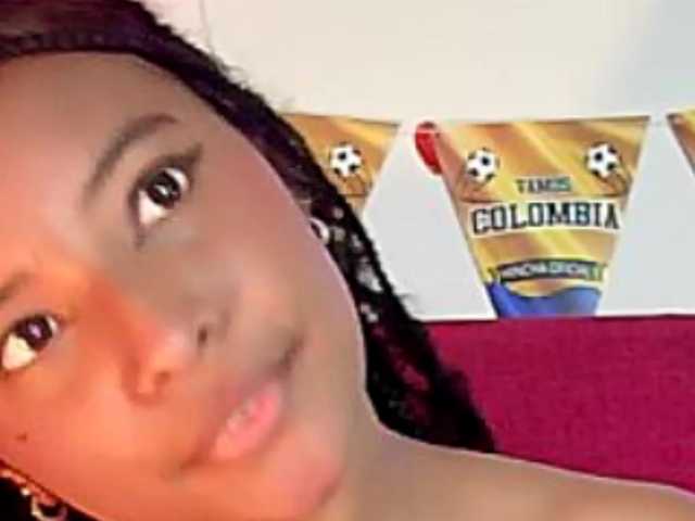 Ellie-Cute7 live cam on BongaCams