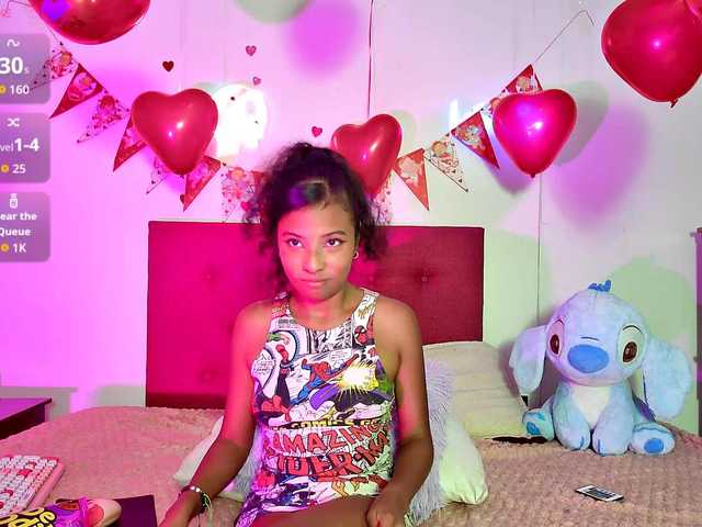 Ellie-Cute7 live cam on BongaCams