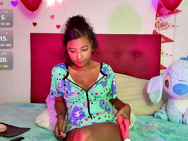 Ellie-Cute7 live cam on BongaCams