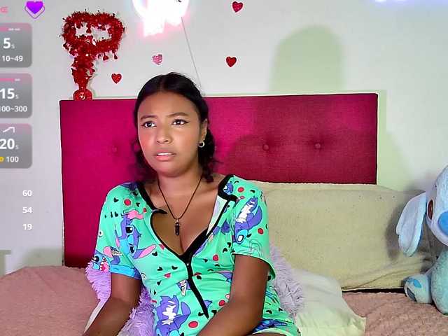 Ellie-Cute7 live cam on BongaCams