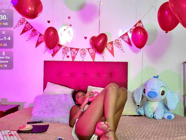 Ellie-Cute7 live cam on BongaCams