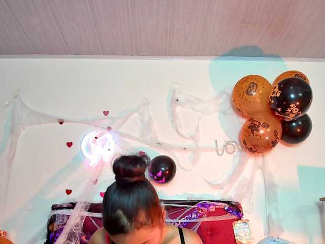 Ellie-Cute7 live cam on BongaCams