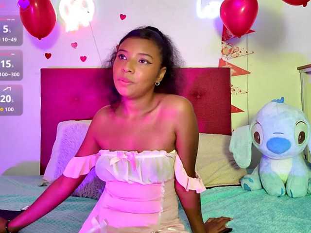 Ellie-Cute7 live cam on BongaCams