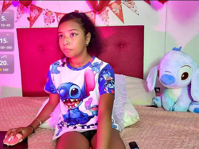Ellie-Cute7 live cam on BongaCams
